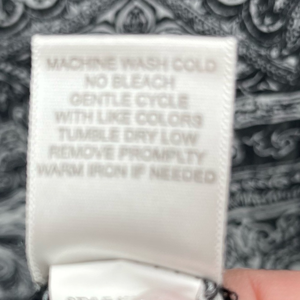 Dressbarn Sheer Oversized Top Size 1X - Picture 4 of 6